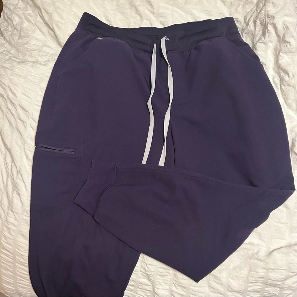 Figs Women’s Purple High Waisted Zamora Joggers